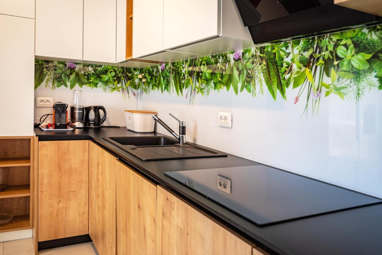 The Luxury Nest - Private Heated Pool Apartment Zadar